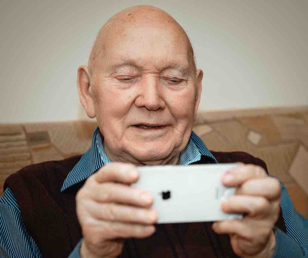Virtual Resources for Older Adults during the COVID19 Pandemic